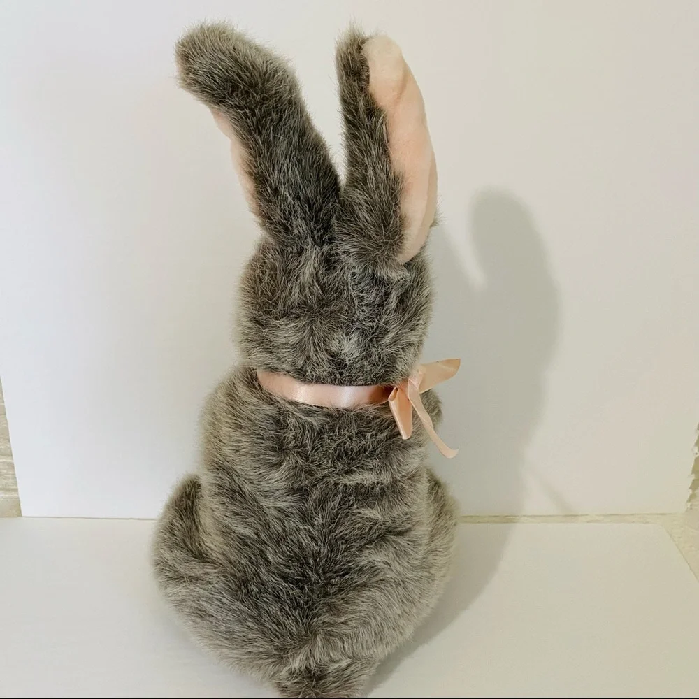 Vintage Commonwealth plush 1988 gray & white bunny rabbit puppet stuffed animal